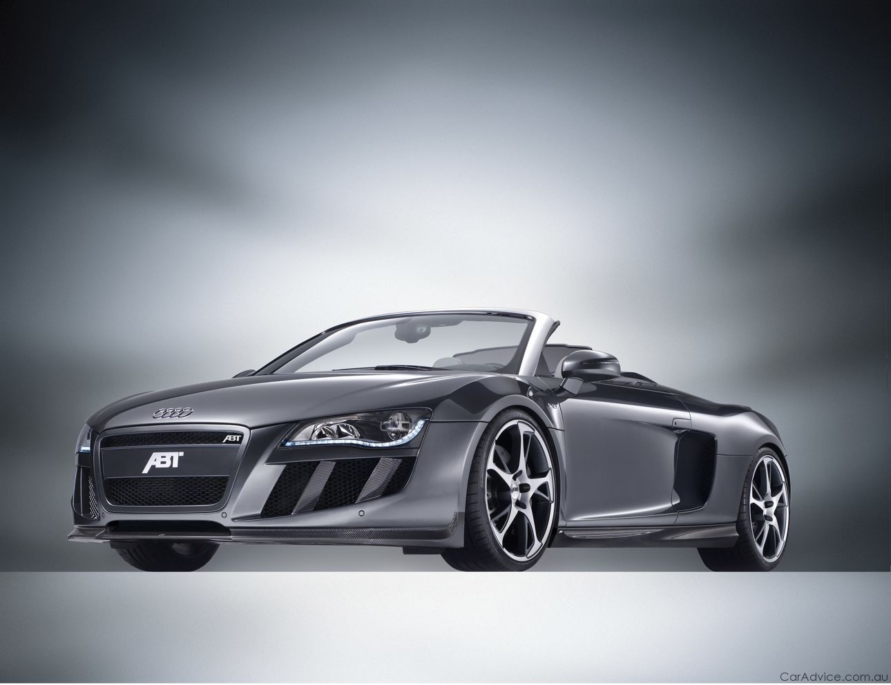 Audi r8 spyder