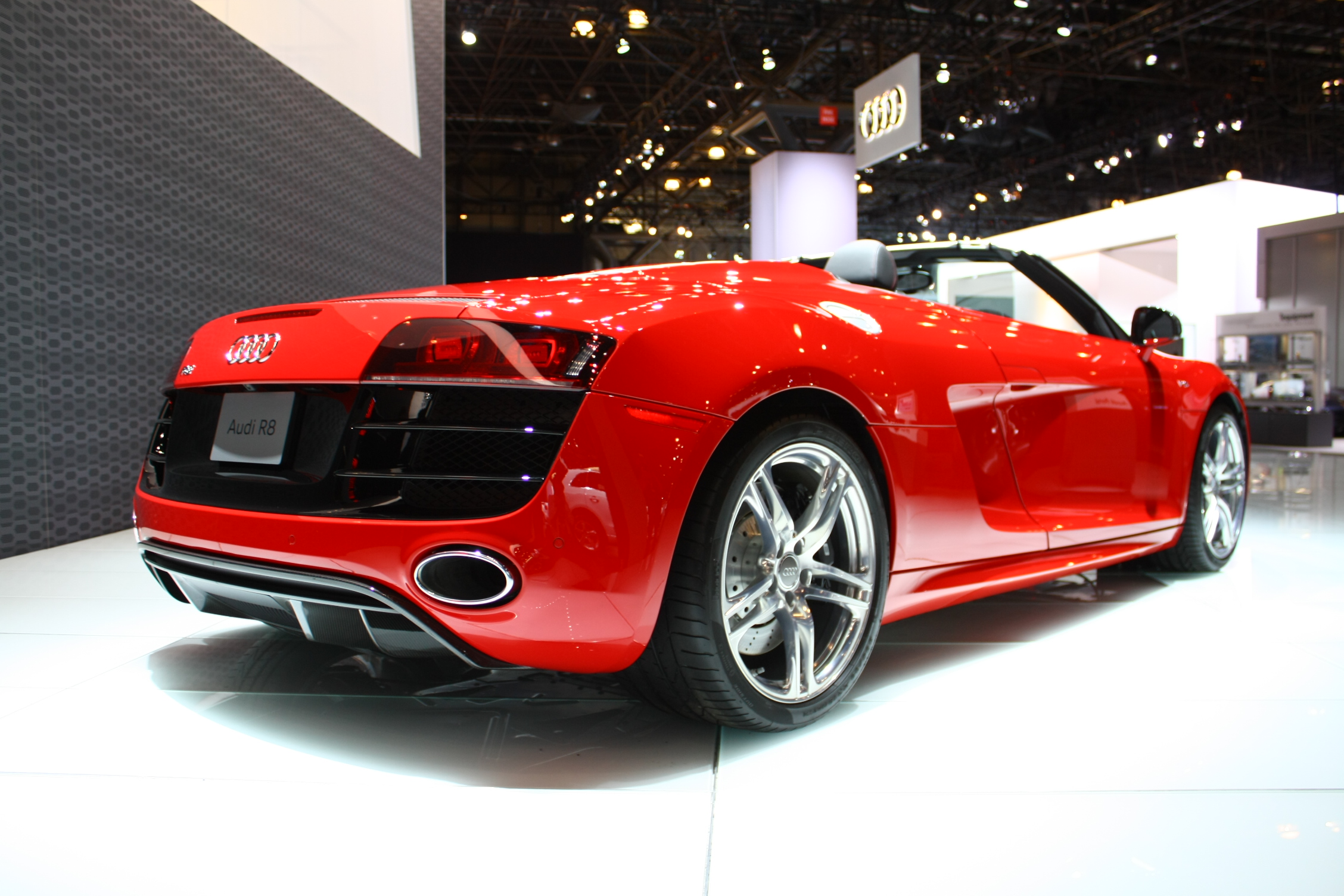 Audi r8 spyder wallpapers