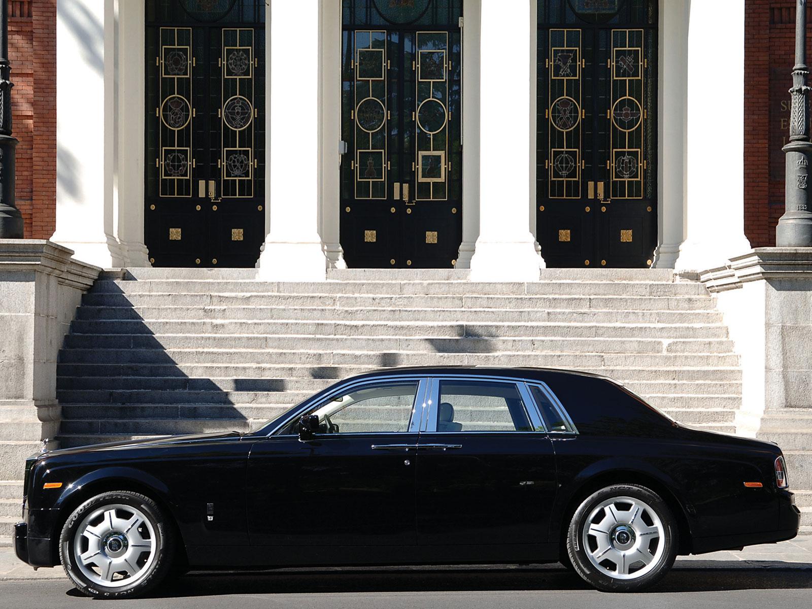 Rolls royce phantom wallpapers