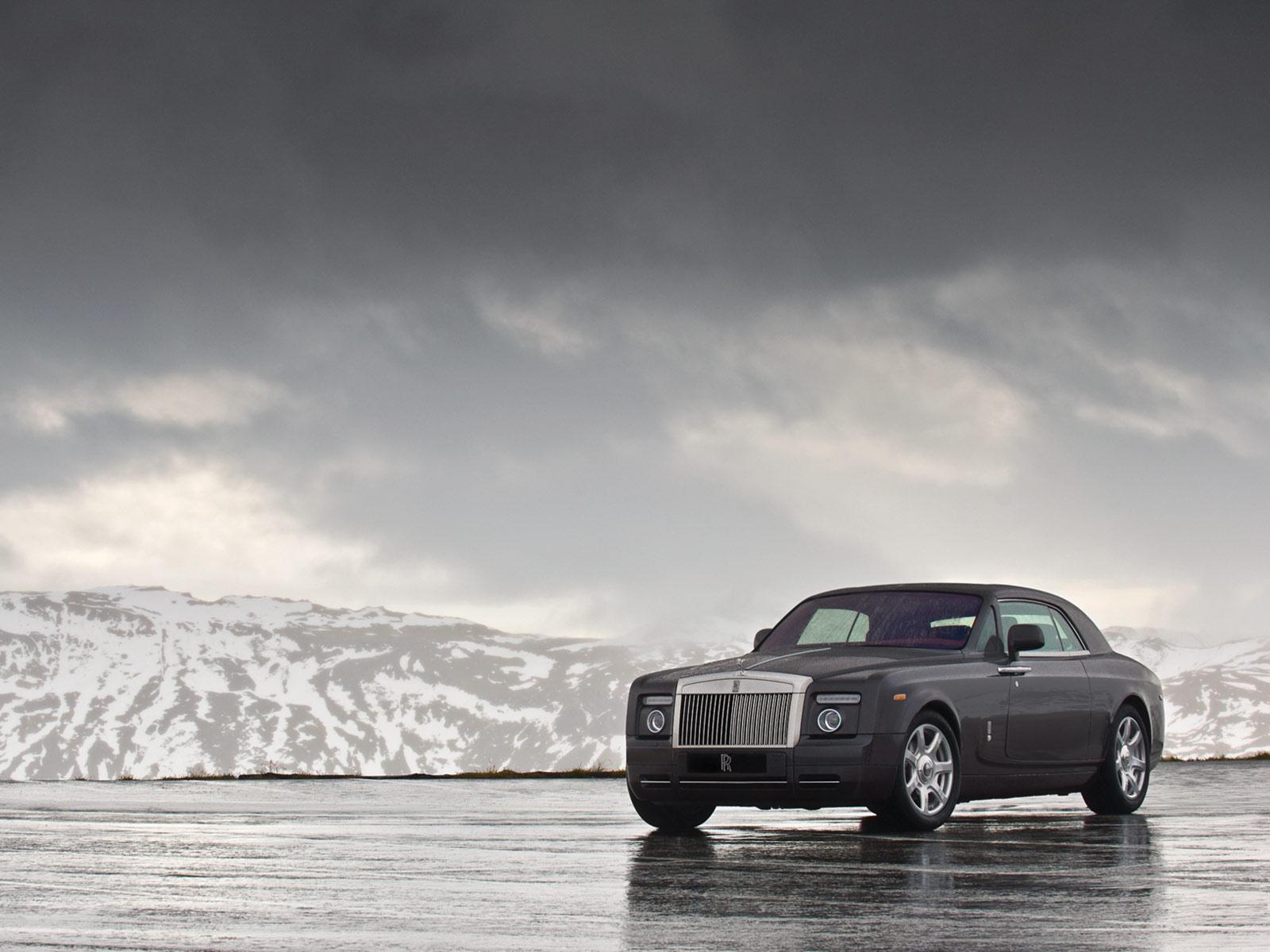 Rolls royce phantom wallpapers