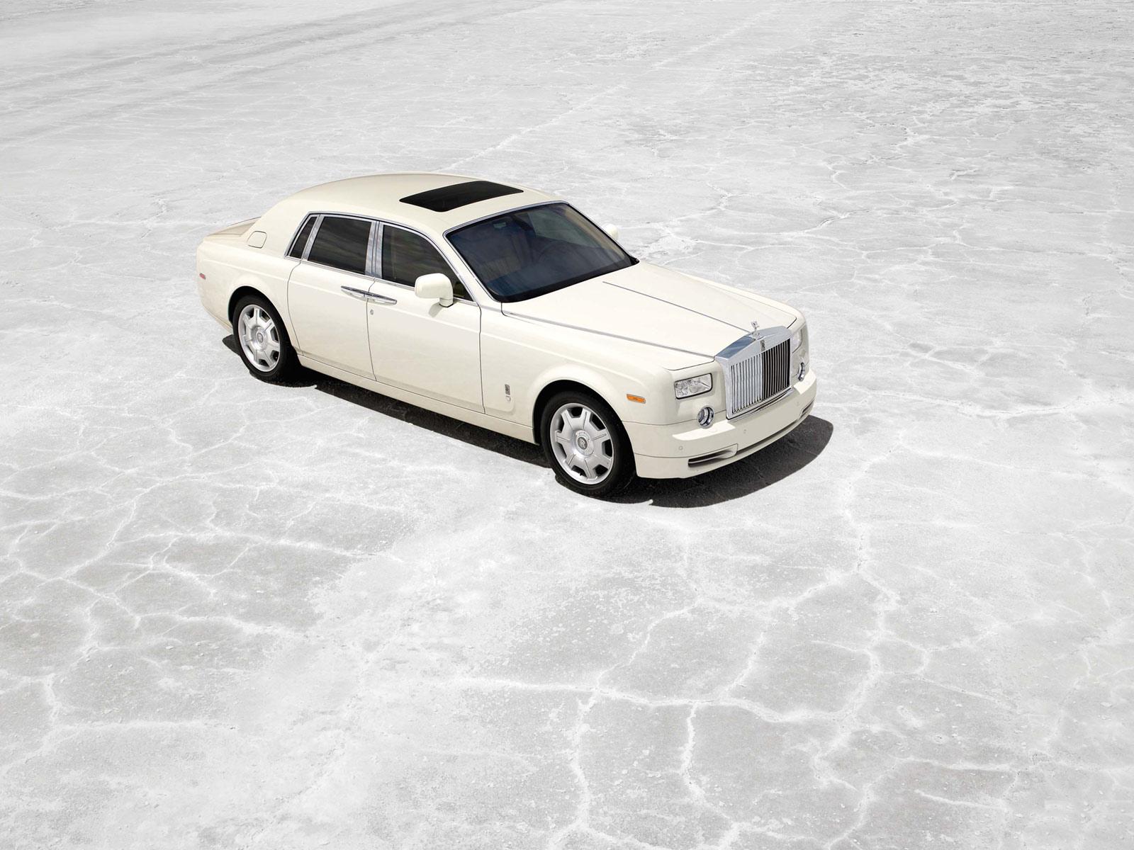 Rolls royce phantom wallpapers