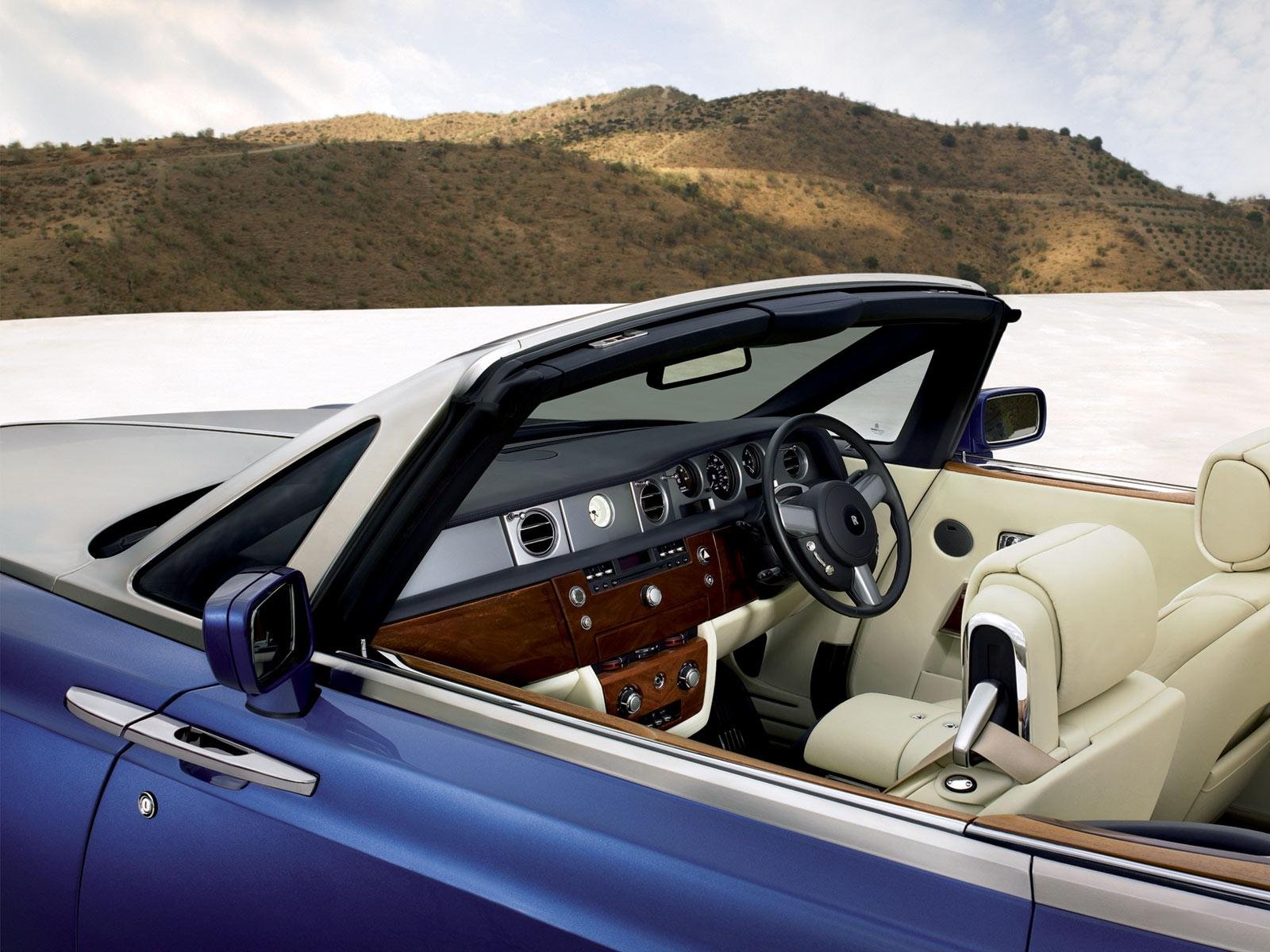 Rolls royce phantom wallpapers