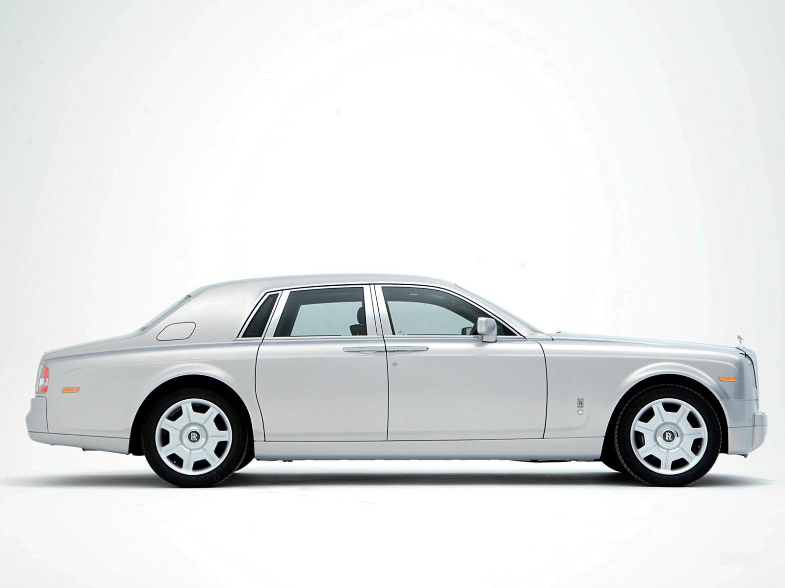 Rolls royce phantom wallpapers