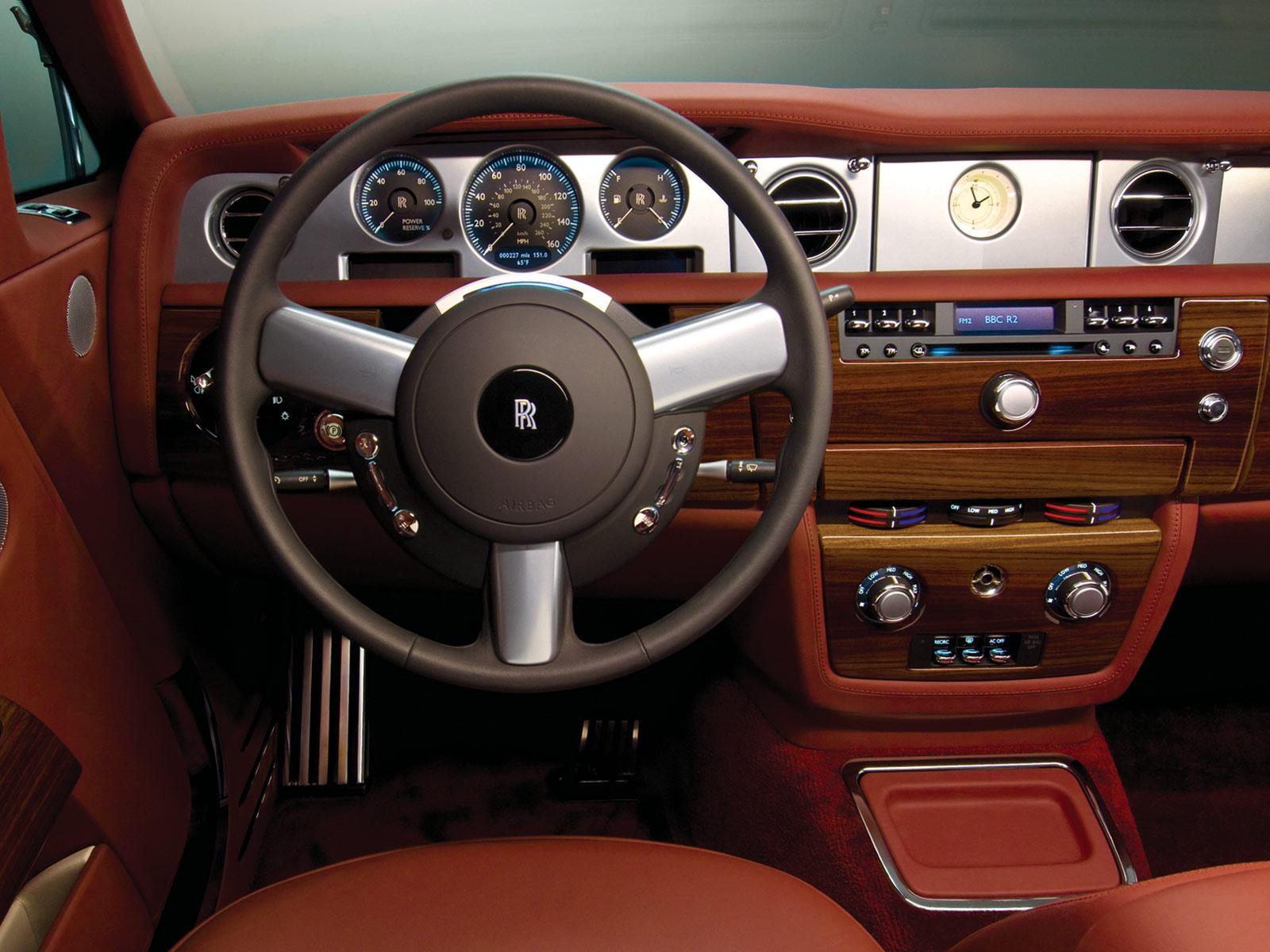 Rolls royce phantom wallpapers